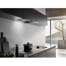 Витяжка кухонна вбудована Miele DAS 8630