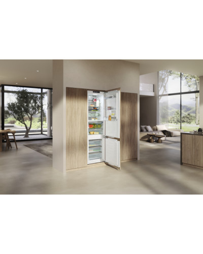Холодильно-морозильна комбінація Miele KFN 7844 C